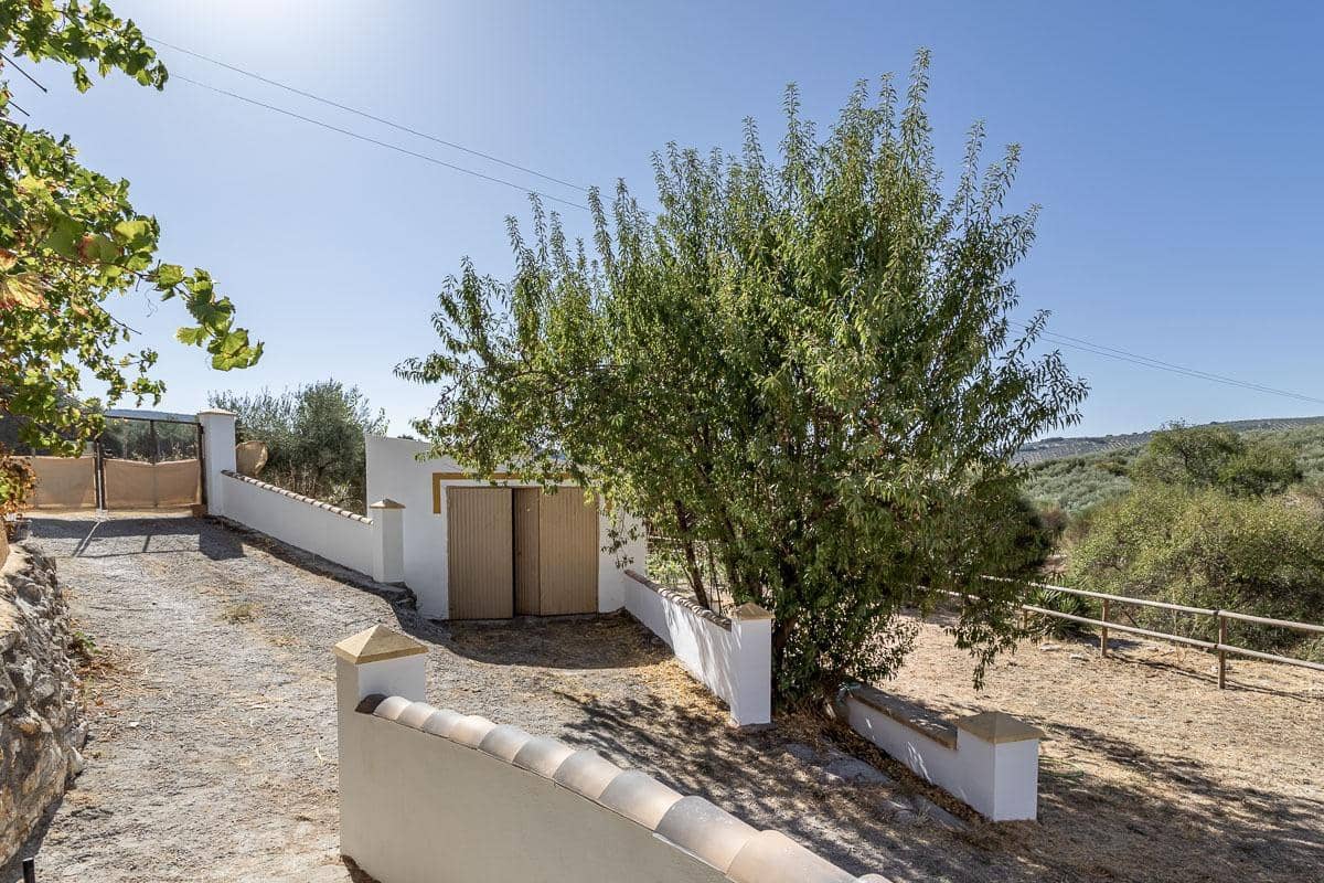 7 bedroom Villa for sale in Montefrio - € 350,000 (Ref: 9257576)