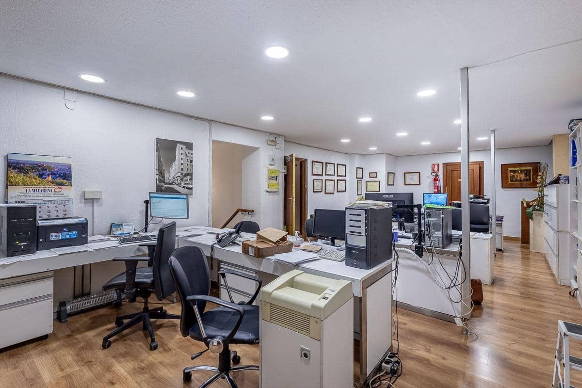 Commercial for sale in Granada city - € 819,000 (Ref: 9257578)