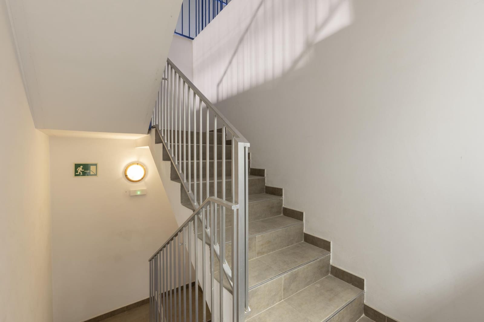 Biznes na sprzedaż w Durcal - 630 000 € (Ref: 9264370)