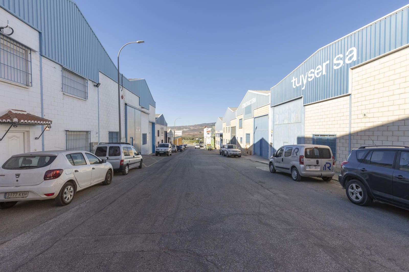 Biznes na sprzedaż w Durcal - 630 000 € (Ref: 9264370)