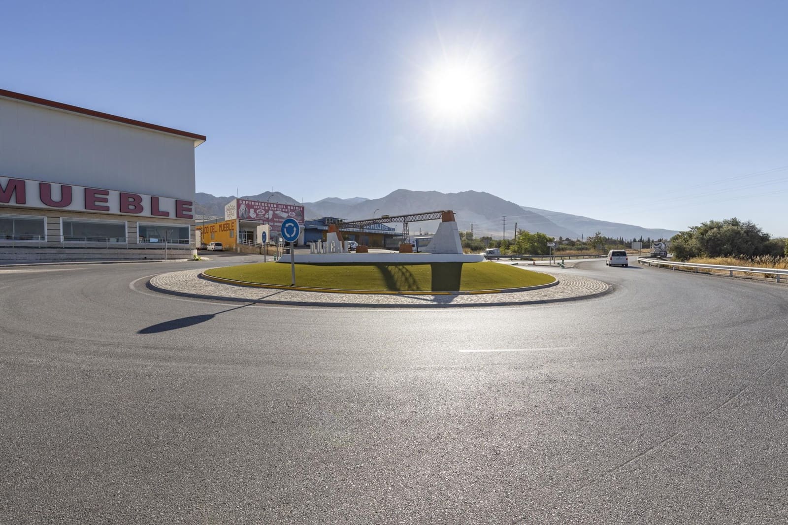 Biznes na sprzedaż w Durcal - 630 000 € (Ref: 9264370)