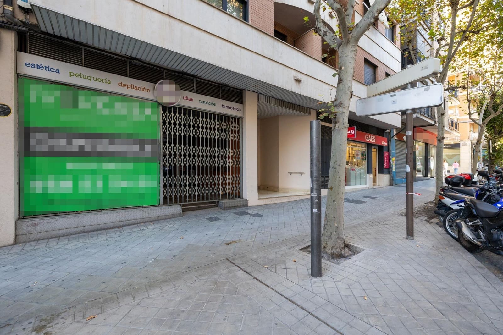 Erhverv til salg i Granada by - € 420.000 (Ref: 9269582)