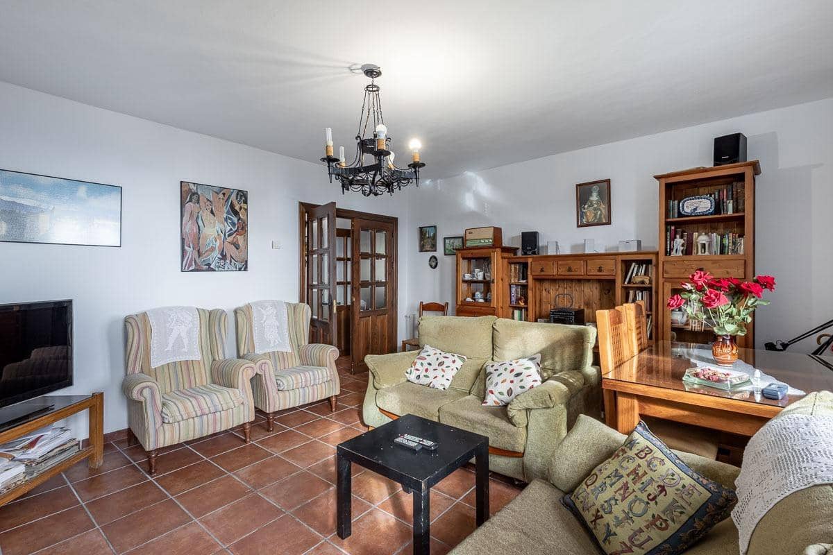 4 bedroom Finca/Country House for sale in Canar with garage - € 350,000 (Ref: 9269586)