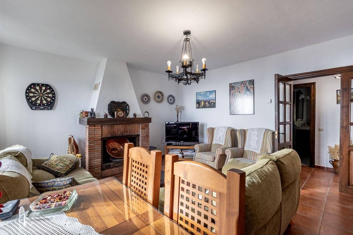 4 bedroom Finca/Country House for sale in Canar with garage - € 350,000 (Ref: 9269586)