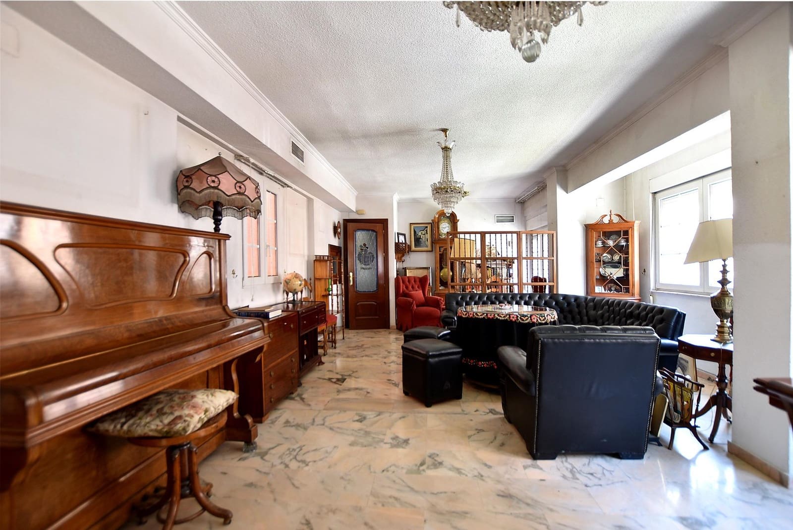 4 soveværelse Lejlighed til salg i Granada by - € 435.000 (Ref: 9269594)