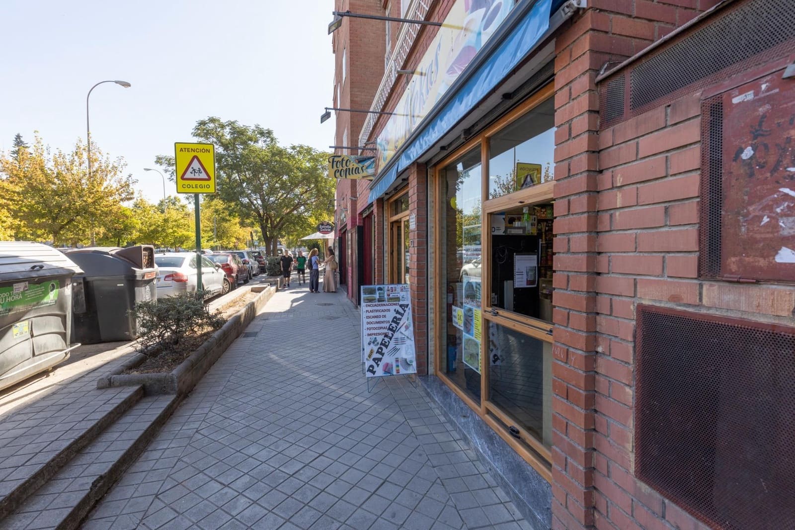 Commercieel te koop in Granada stad - € 125.000 (Ref: 9269595)