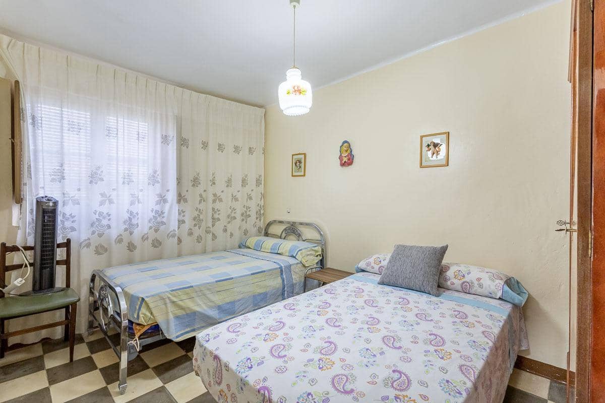 3 slaapkamer Huis te koop in Penuelas met garage - € 119.000 (Ref: 9269596)