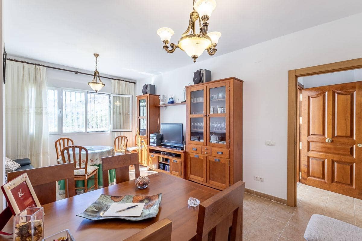 3 soverom Hus til salgs i Jatar med garasje - € 159 000 (Ref: 9269597)