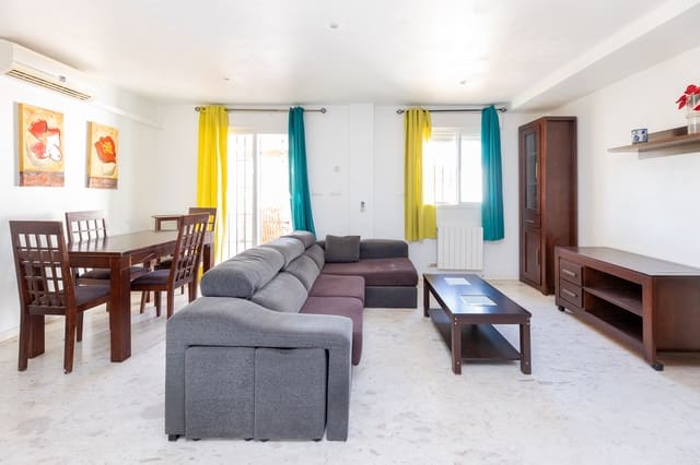 4 Zimmer Reihenhaus zu verkaufen in Atarfe mit Pool Garage - 265.000 € (Ref: 9272482)