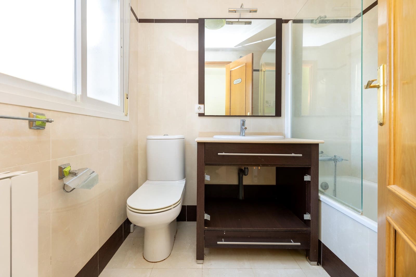 4 slaapkamer Rijtjeshuis te koop in Atarfe met zwembad garage - € 255.000 (Ref: 9272482)