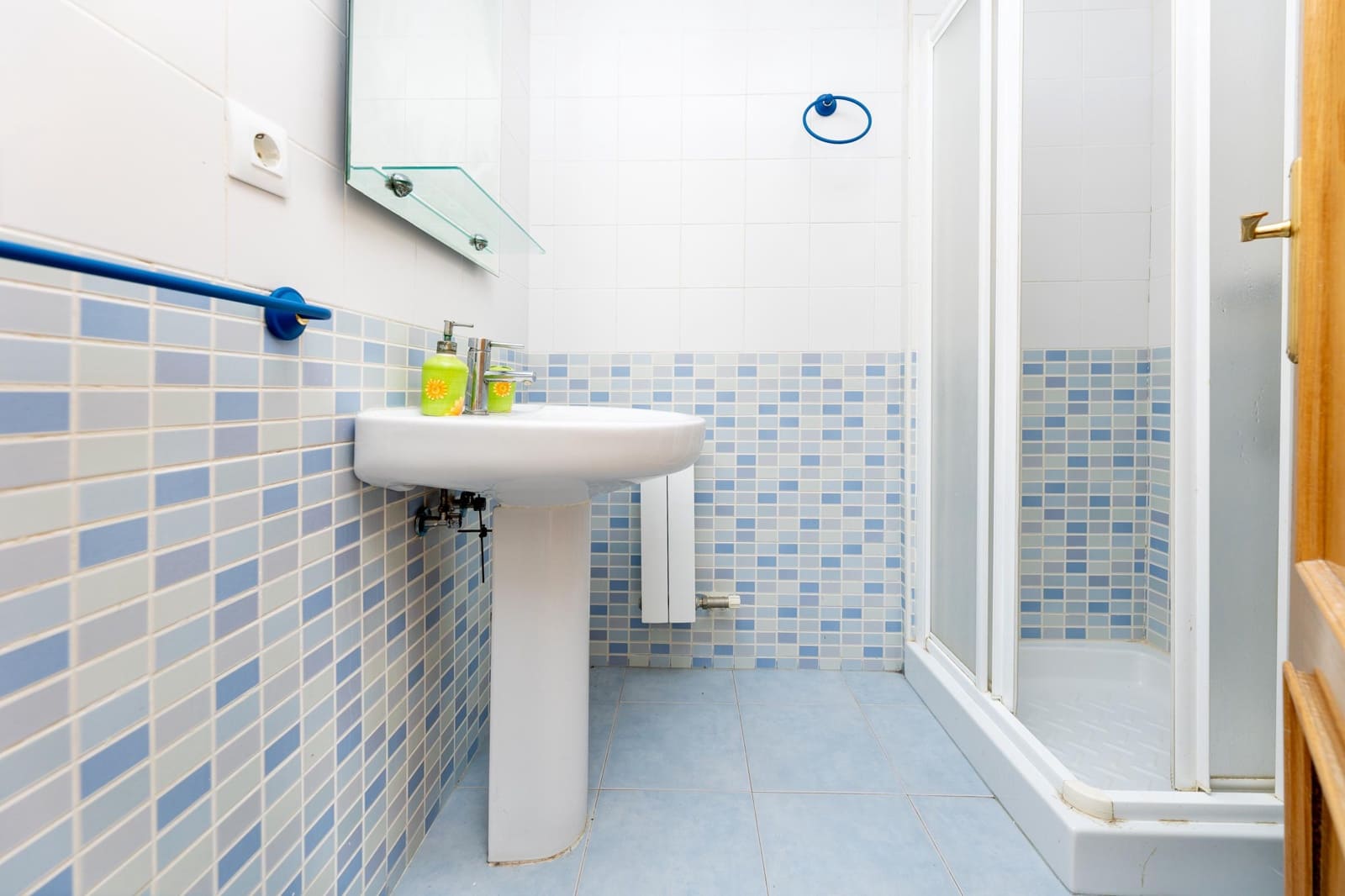 4 slaapkamer Rijtjeshuis te koop in Atarfe met zwembad garage - € 255.000 (Ref: 9272482)