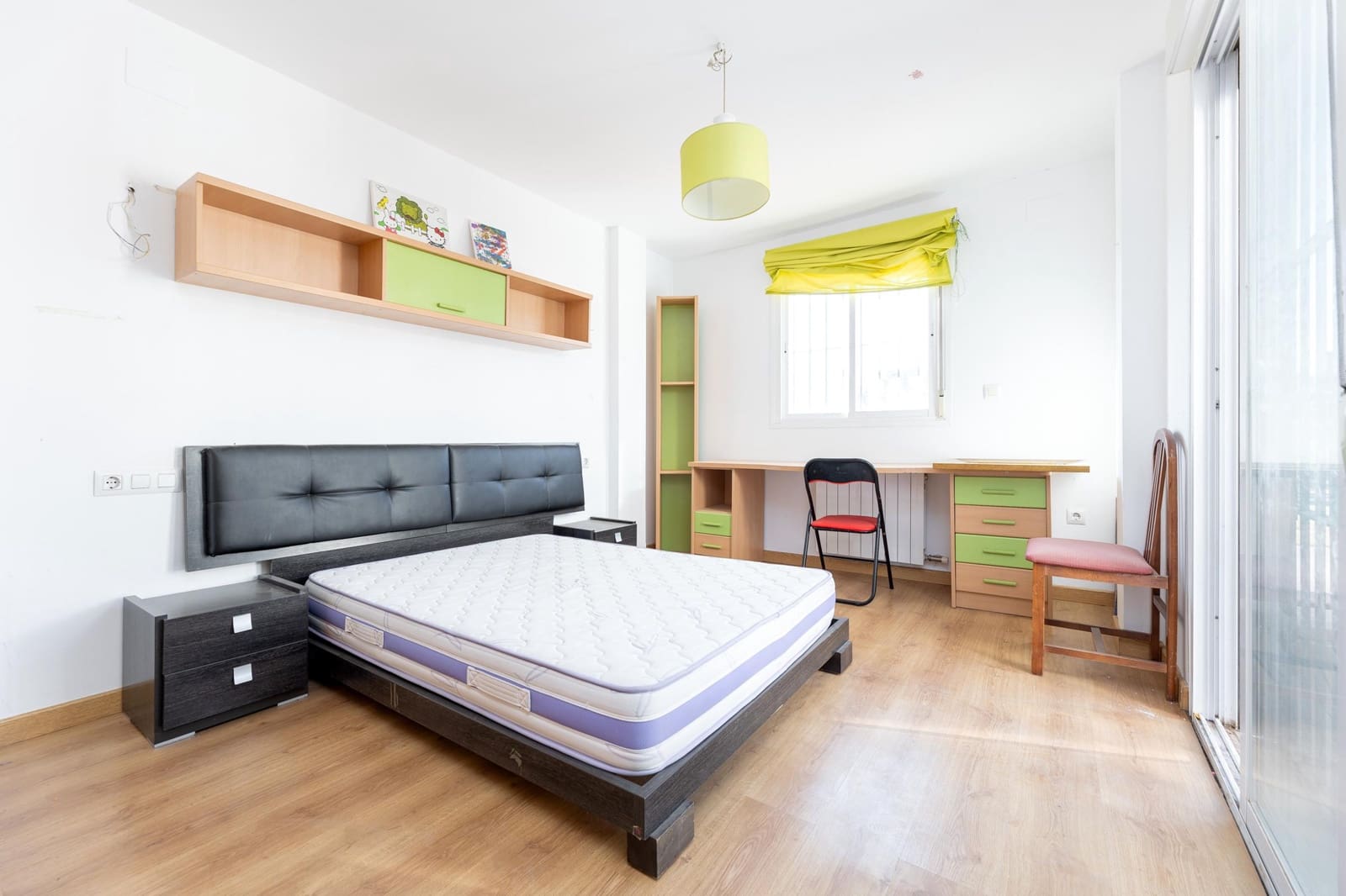 4 slaapkamer Rijtjeshuis te koop in Atarfe met zwembad garage - € 255.000 (Ref: 9272482)