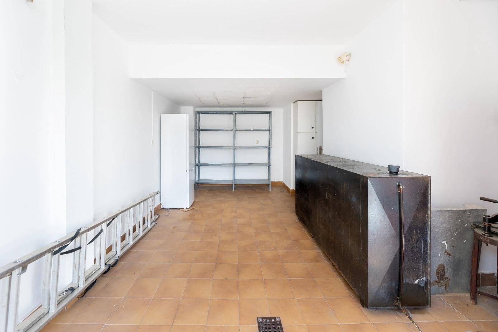 3 soveværelse Villa til salg i Granada by med swimmingpool garage - € 699.000 (Ref: 9272489)