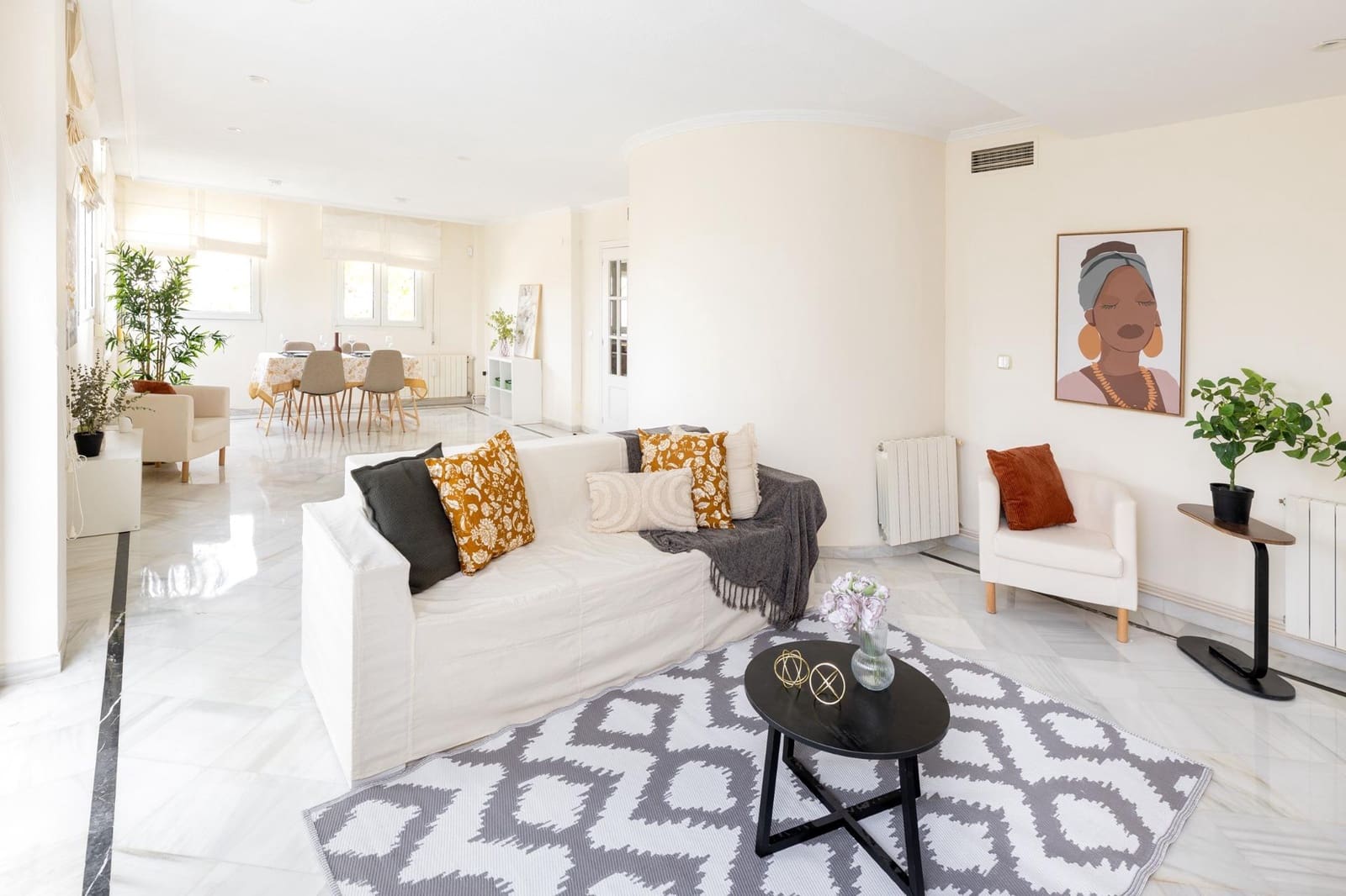 3 soveværelse Villa til salg i Granada by med swimmingpool garage - € 699.000 (Ref: 9272489)