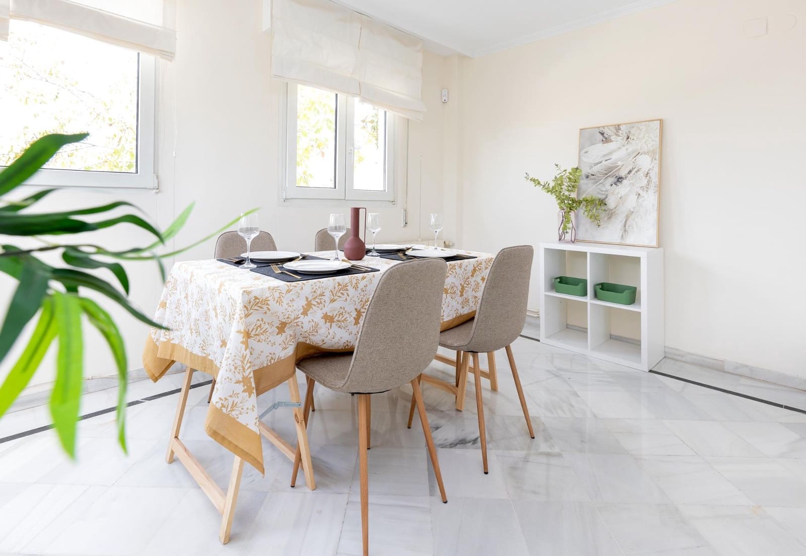 3 soveværelse Villa til salg i Granada by med swimmingpool garage - € 699.000 (Ref: 9272489)