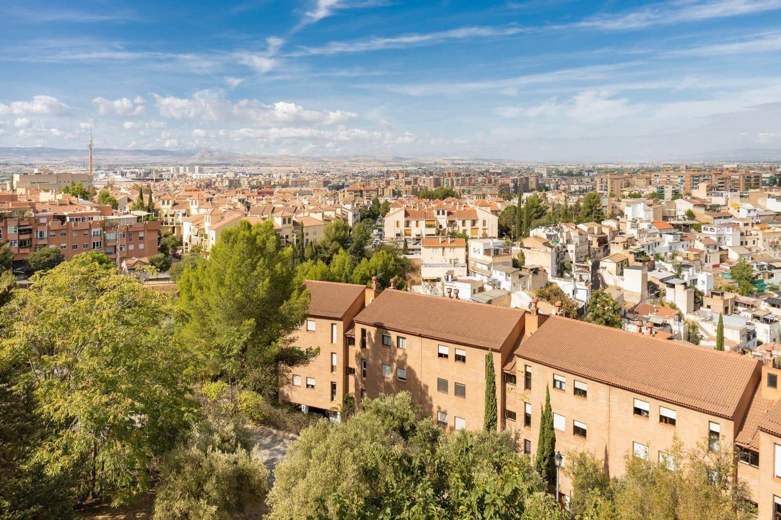 3 soveværelse Villa til salg i Granada by med swimmingpool garage - € 699.000 (Ref: 9272489)