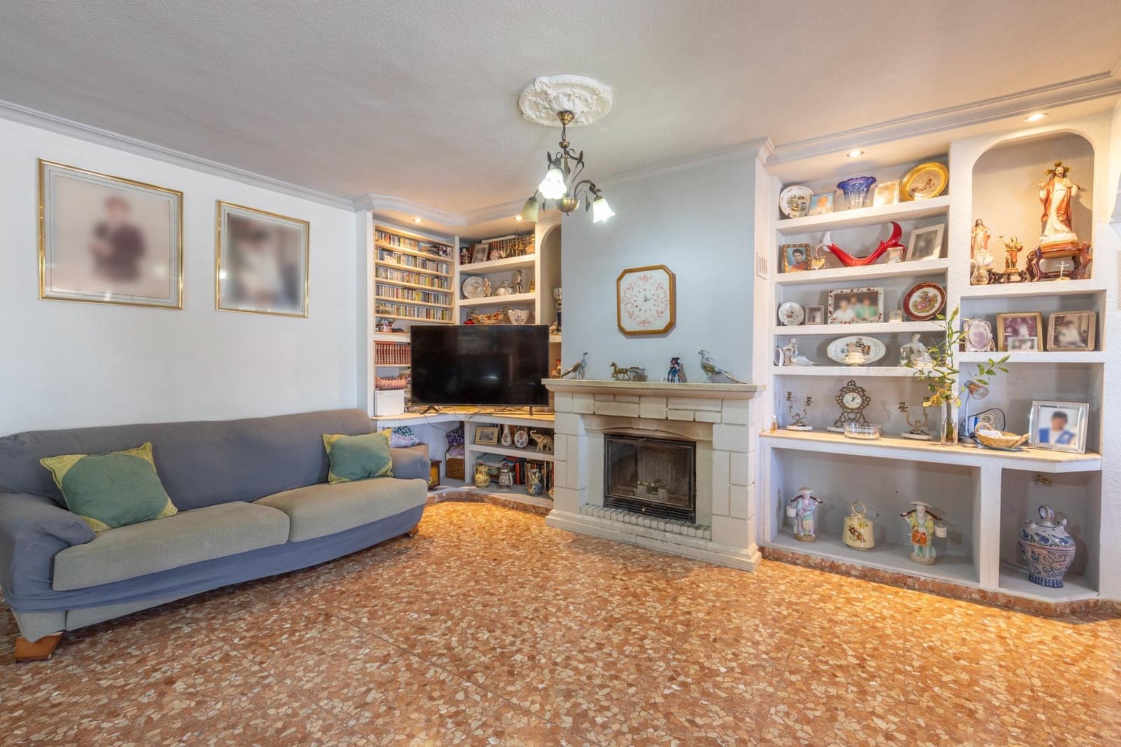 5 soveværelse Rækkehus til salg i Alcala la Real - € 330.000 (Ref: 9276532)