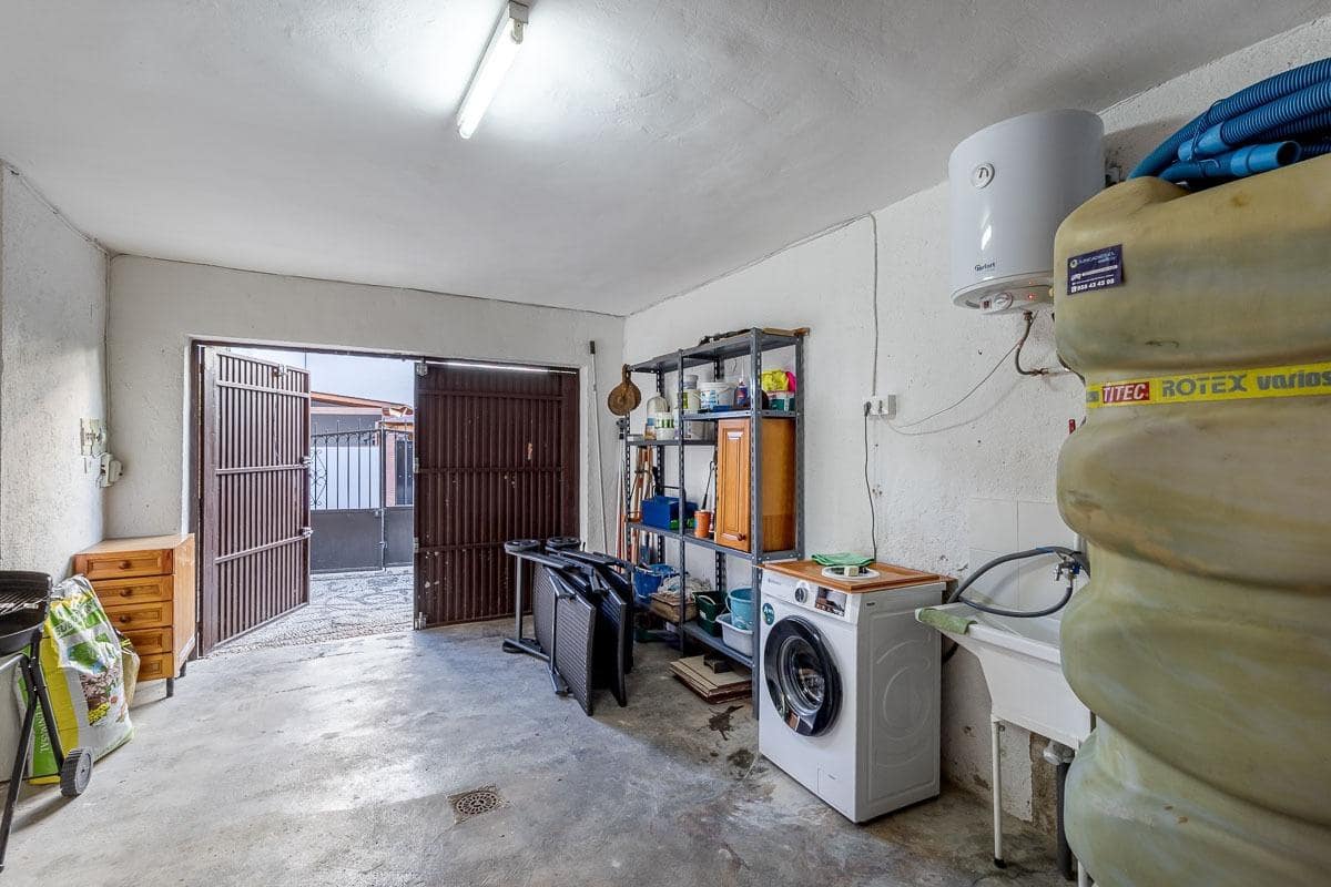 5 soveværelse Villa til salg i Padul med swimmingpool - € 275.000 (Ref: 9276535)