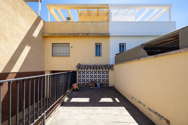 3 soveværelse Villa til salg i Las Gabias med swimmingpool garage - € 260.000 (Ref: 9276536)