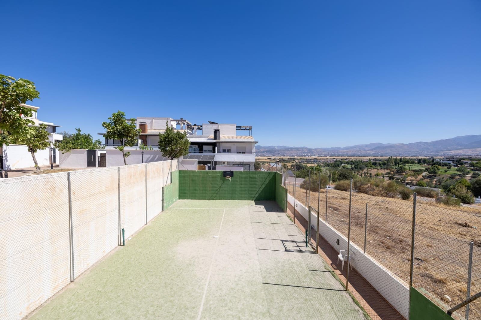 3 soveværelse Villa til salg i Las Gabias med swimmingpool garage - € 260.000 (Ref: 9276536)