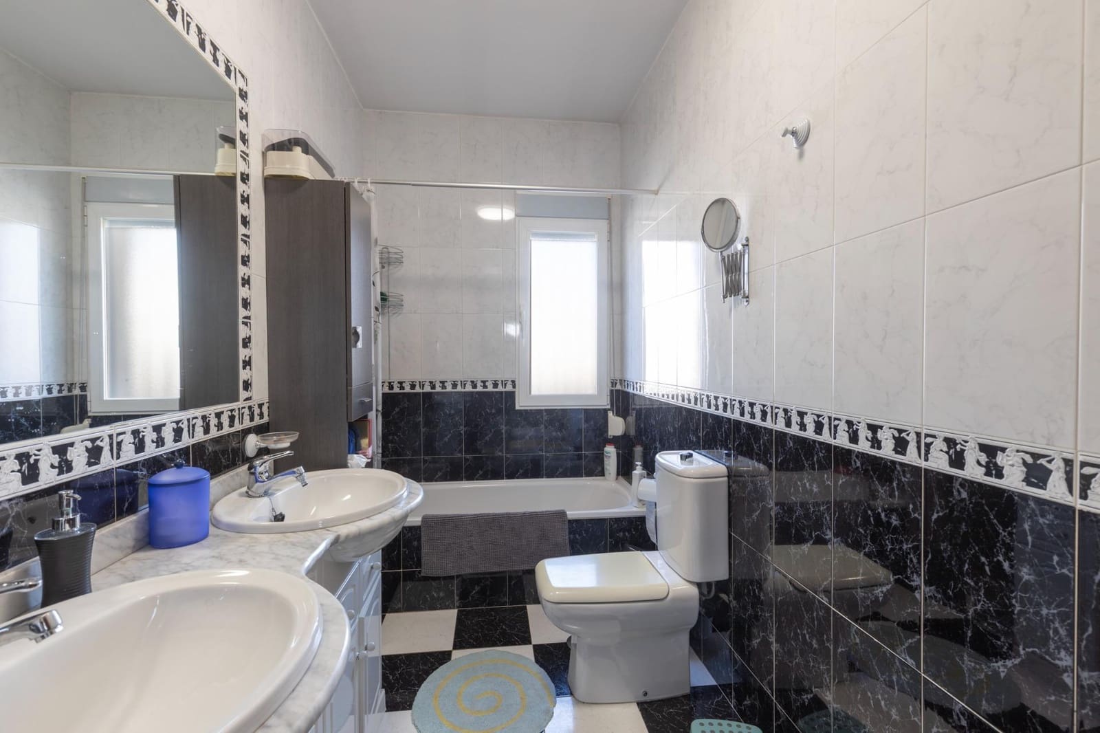 3 soverom Hus til salgs i Armilla med garasje - € 380 000 (Ref: 9276541)