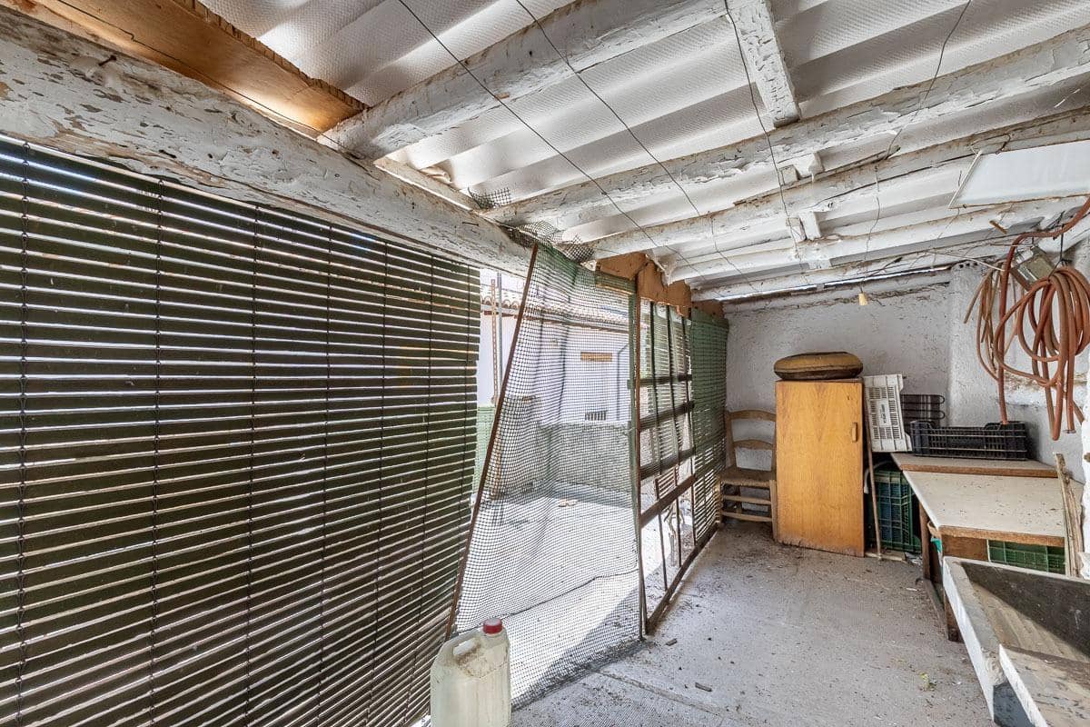 5 soveværelse Semi-Rækkehus til salg i Guejar Sierra - € 79.500 (Ref: 9285397)