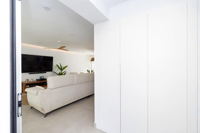 4 soveværelse Villa til salg i Calahonda, Motril - € 585.000 (Ref: 9285400)