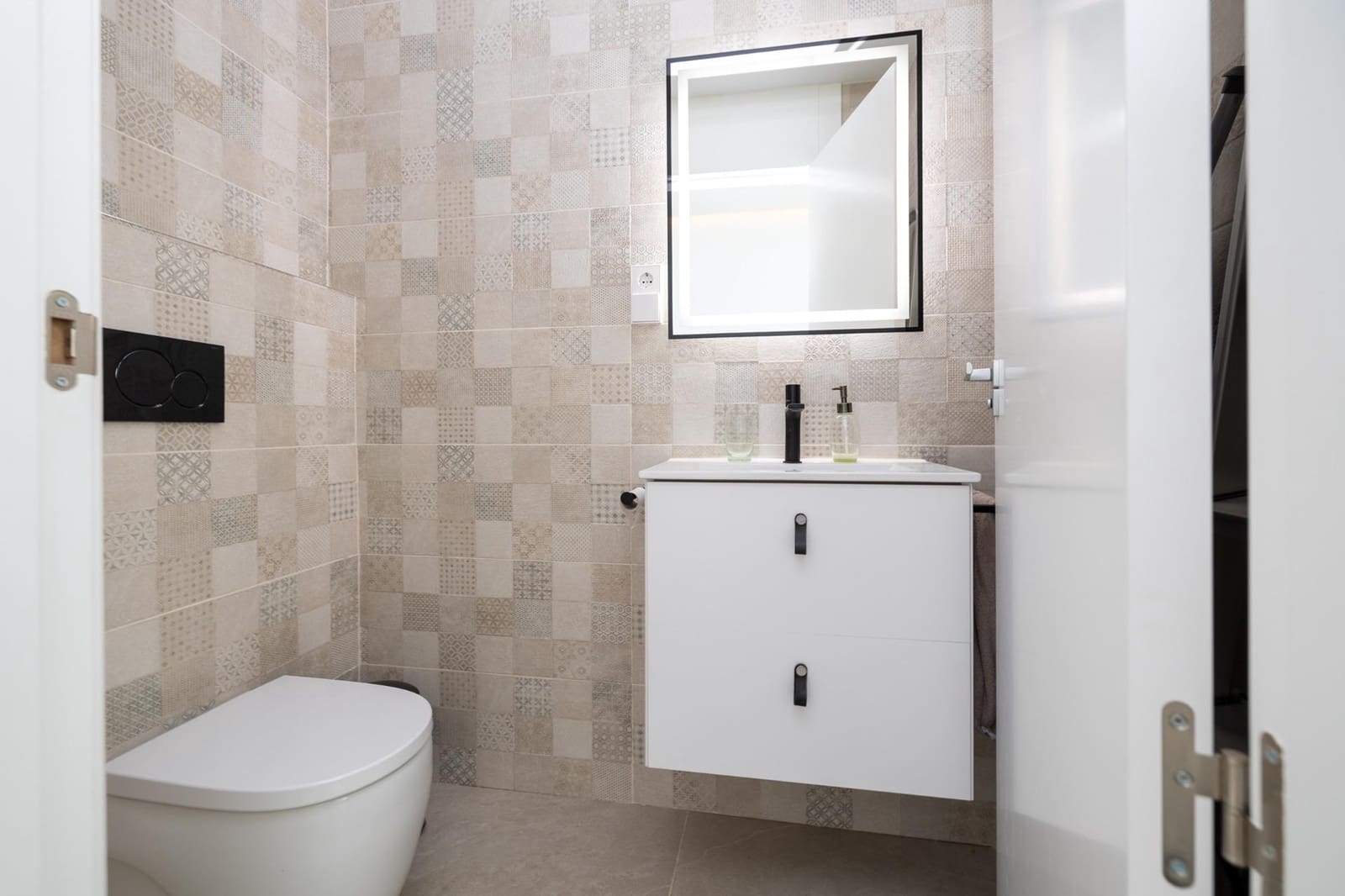 4 soverom Villa til salgs i Calahonda - € 585 000 (Ref: 9285400)