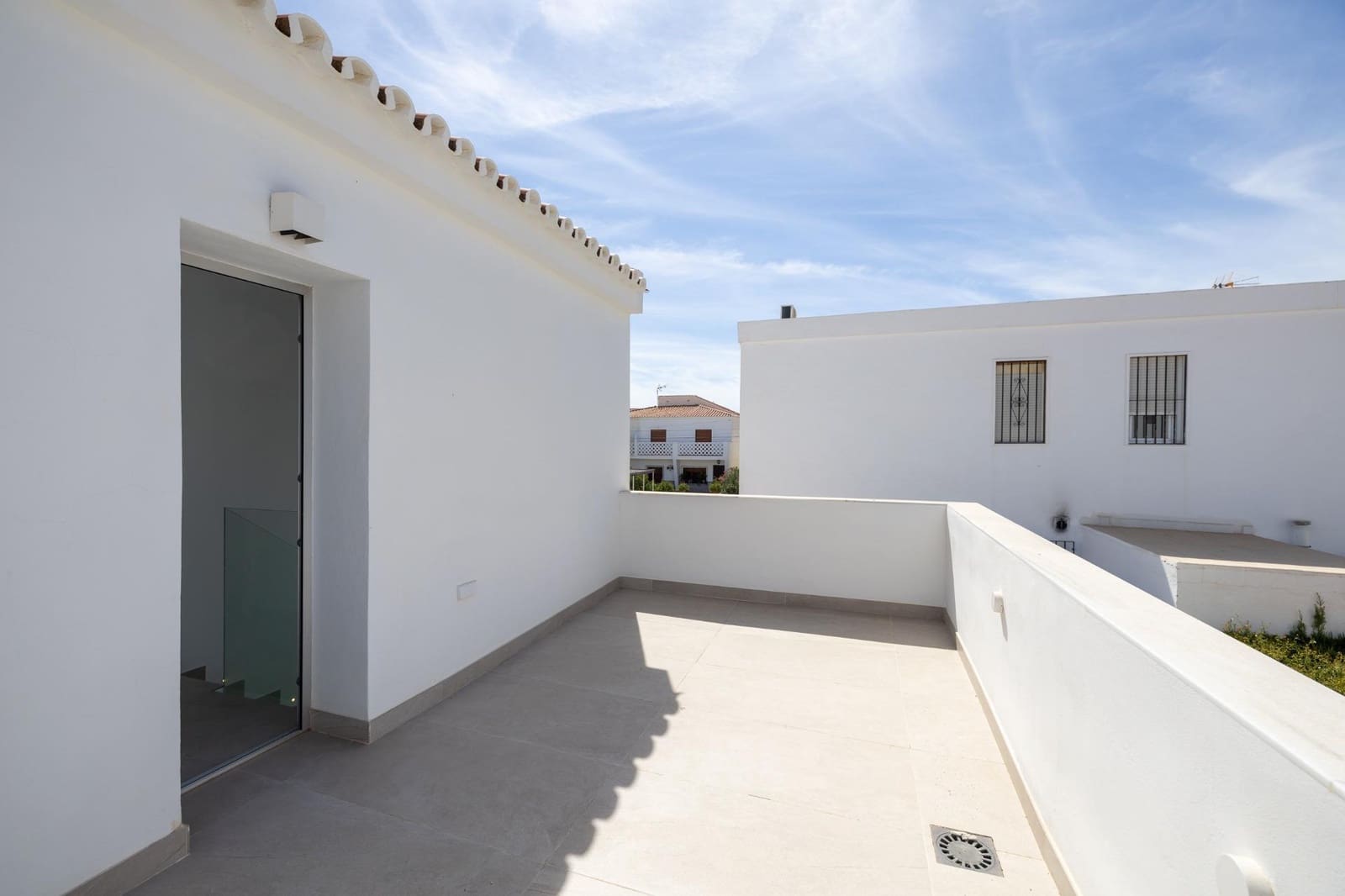 4 soverom Villa til salgs i Calahonda - € 585 000 (Ref: 9285400)