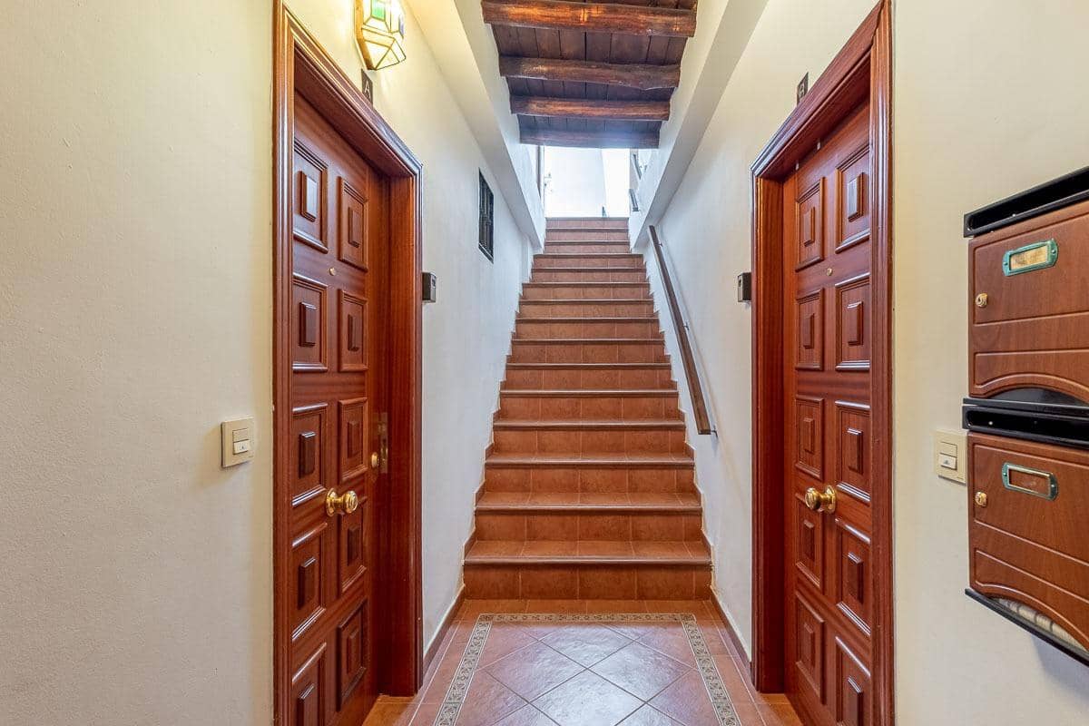 6 sypialnia Dom na sprzedaż w Miasto Grenada - 995 000 € (Ref: 9285407)