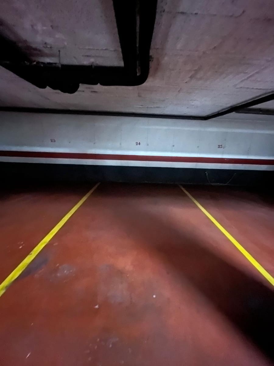 3 slaapkamer Appartement te huur in Granada stad met zwembad - € 900 (Ref: 9287715)