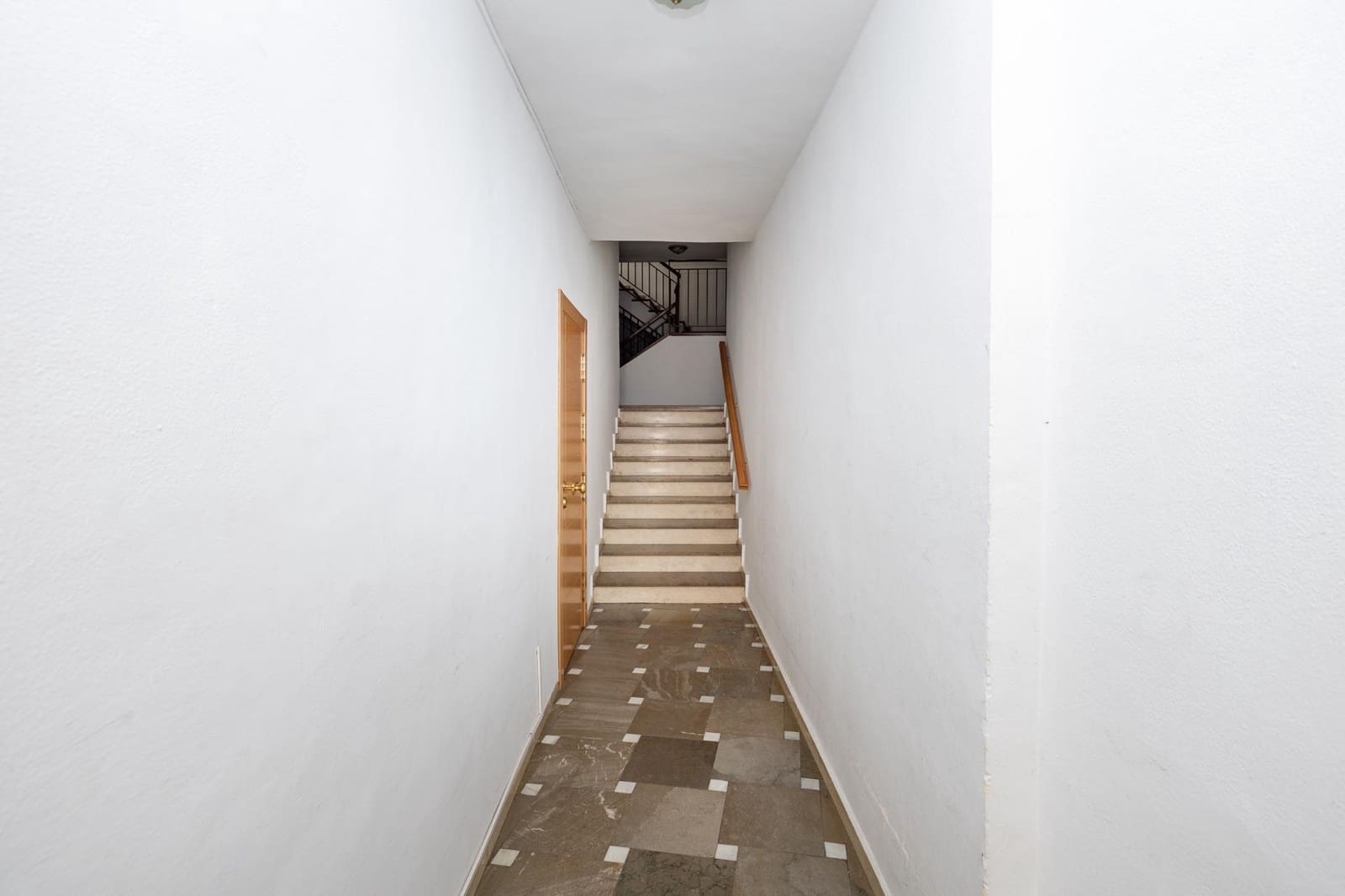 3 sypialnia Mieszkanie na sprzedaż w Iznalloz - 30 000 € (Ref: 9294285)