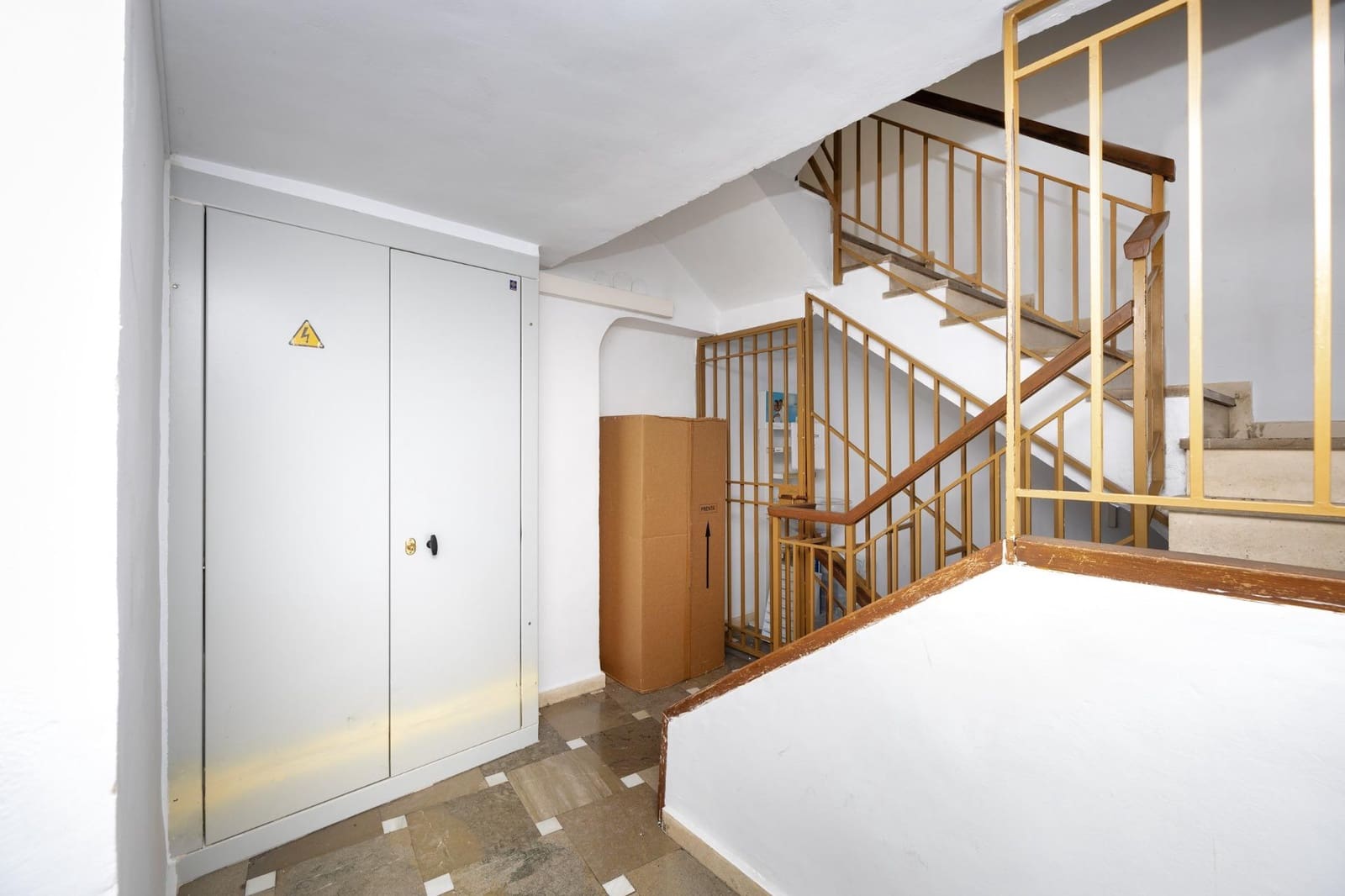 3 sypialnia Mieszkanie na sprzedaż w Iznalloz - 30 000 € (Ref: 9294285)