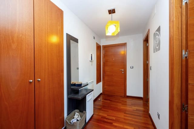 2 soveværelse Lejlighed til salg i Campus de la Salud, Granada by med swimmingpool garage - € 339.000 (Ref: 9294288)