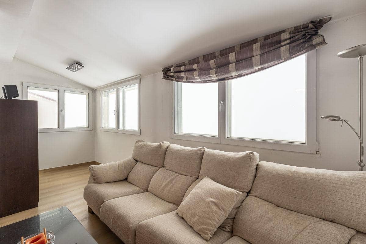 Piso de 2 habitaciones en Sierra Nevada en venta - 240.000 € (Ref: 9296786)