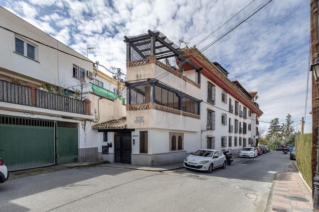 2 Zimmer Wohnung zu verkaufen in La Zubia mit Garage - 155.000 € (Ref: 9296787)