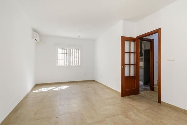 3 soverom Rekkehus til salgs i Güevéjar med garasje - € 165 000 (Ref: 9300970)