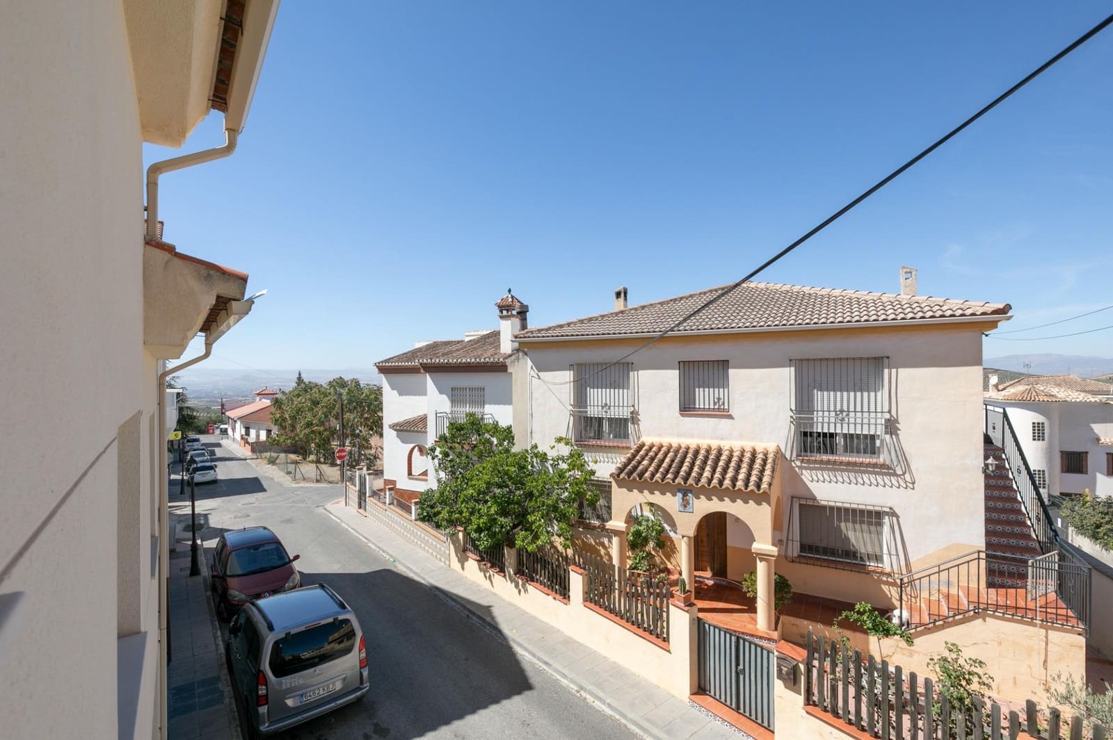 3 soveværelse Rækkehus til salg i Guevejar med garage - € 165.000 (Ref: 9300970)