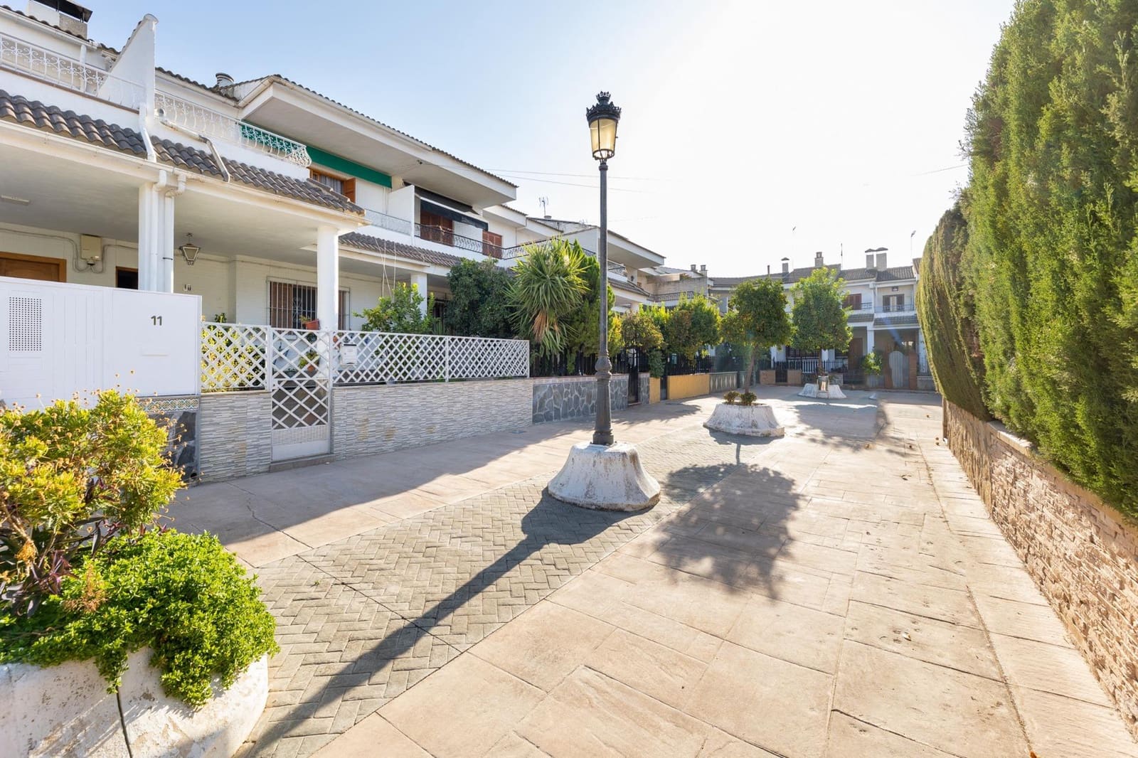 5 camera da letto Villetta a Schiera in vendita in Atarfe con garage - 178.000 € (Rif: 9300974)