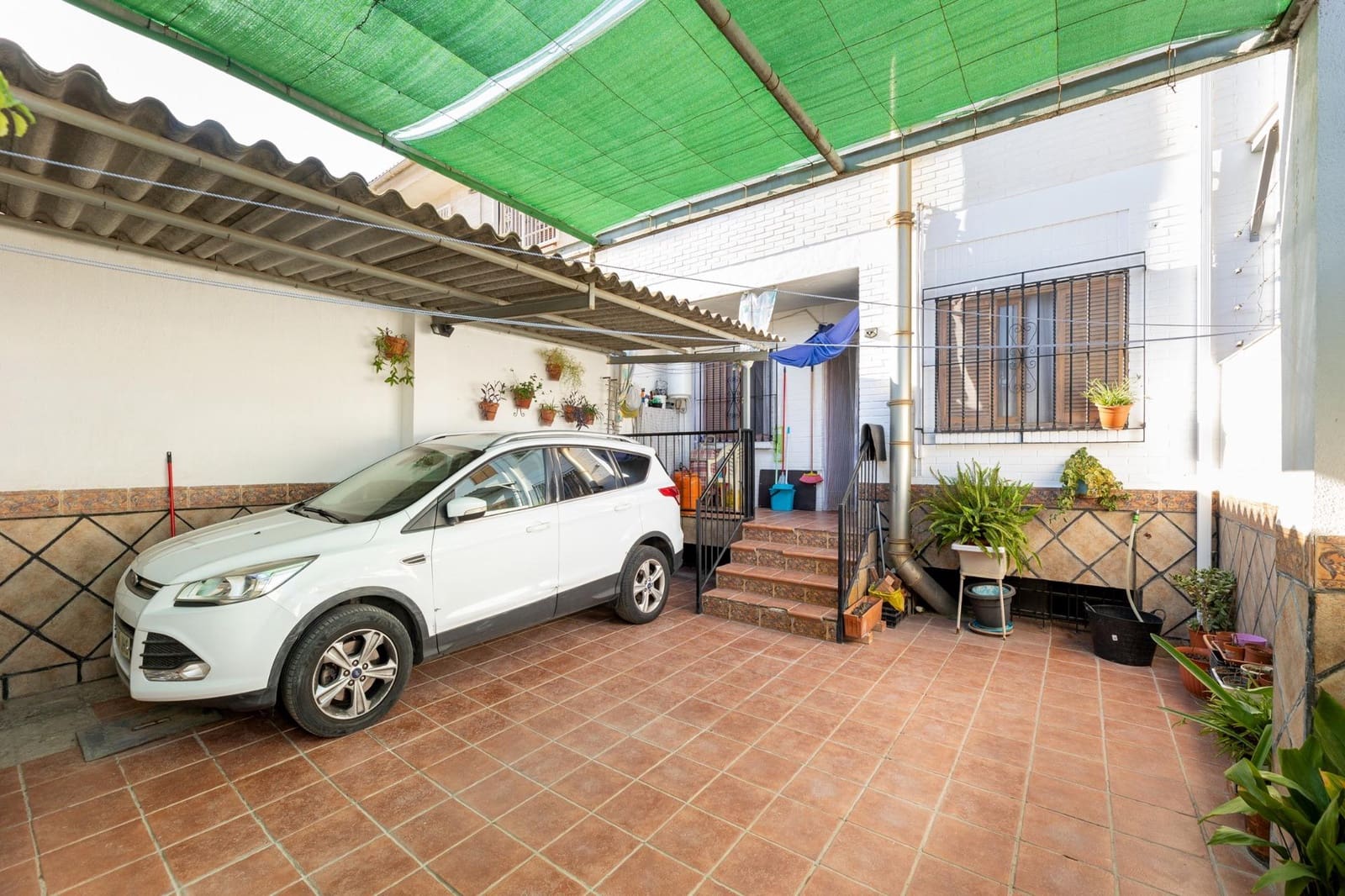 5 camera da letto Villetta a Schiera in vendita in Atarfe con garage - 178.000 € (Rif: 9300974)