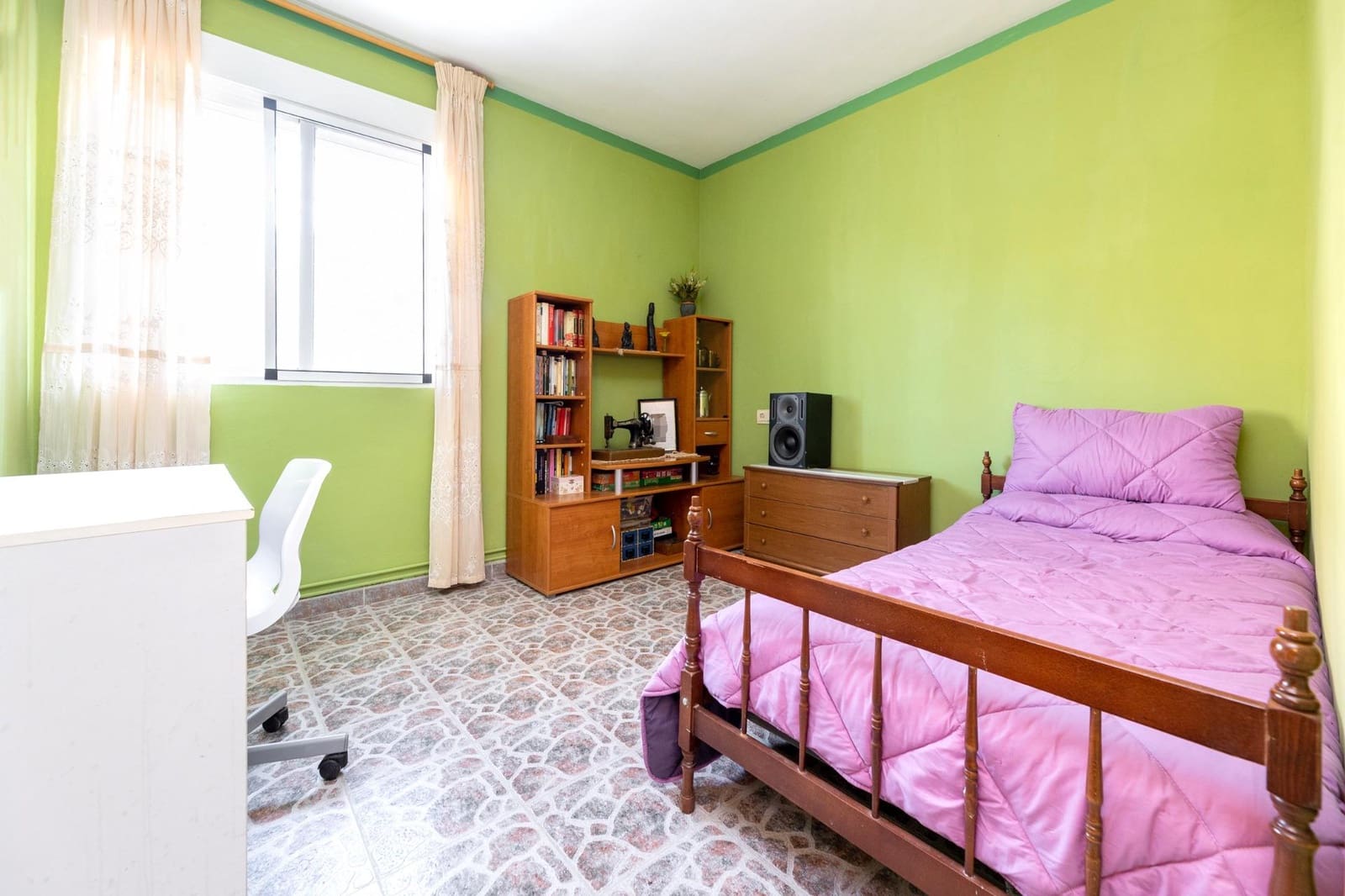 5 soverom Villa til salgs i Cogollos Vega med svømmebasseng garasje - € 290 000 (Ref: 9300976)