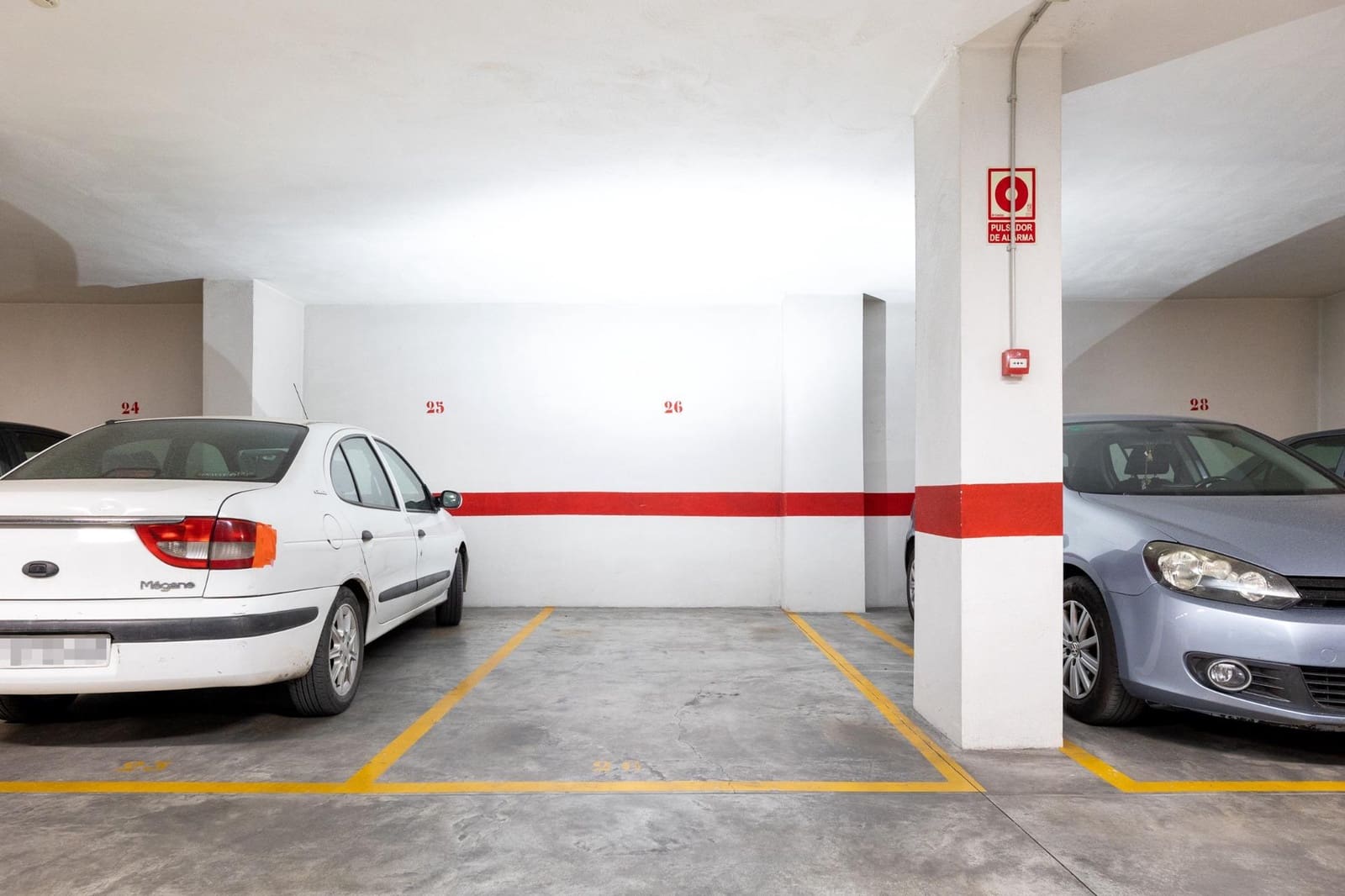 3 sypialnia Mieszkanie na sprzedaż w Miasto Grenada z basenem garażem - 369 900 € (Ref: 9300978)