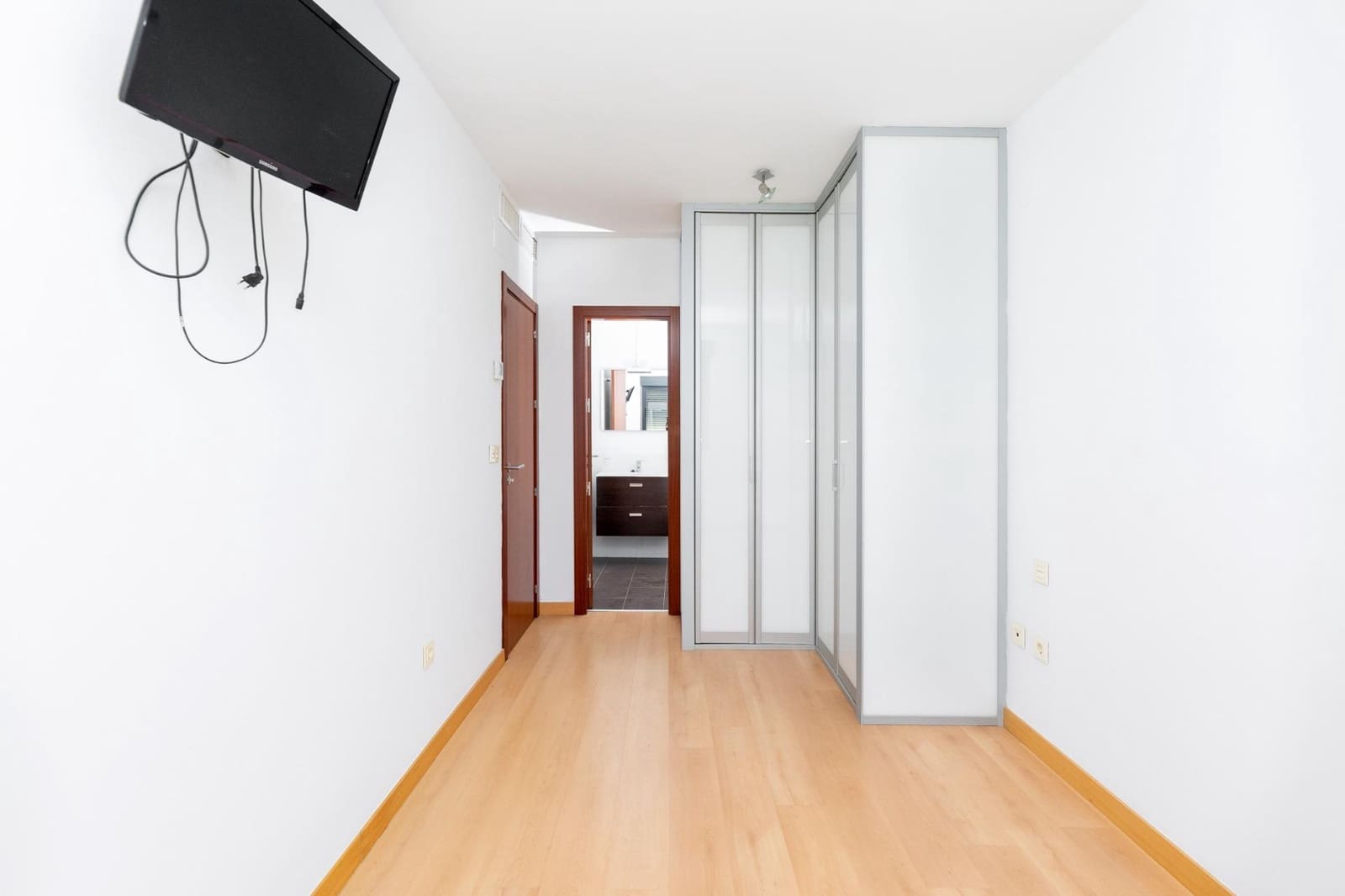 3 sypialnia Mieszkanie na sprzedaż w Miasto Grenada z basenem garażem - 369 900 € (Ref: 9300978)