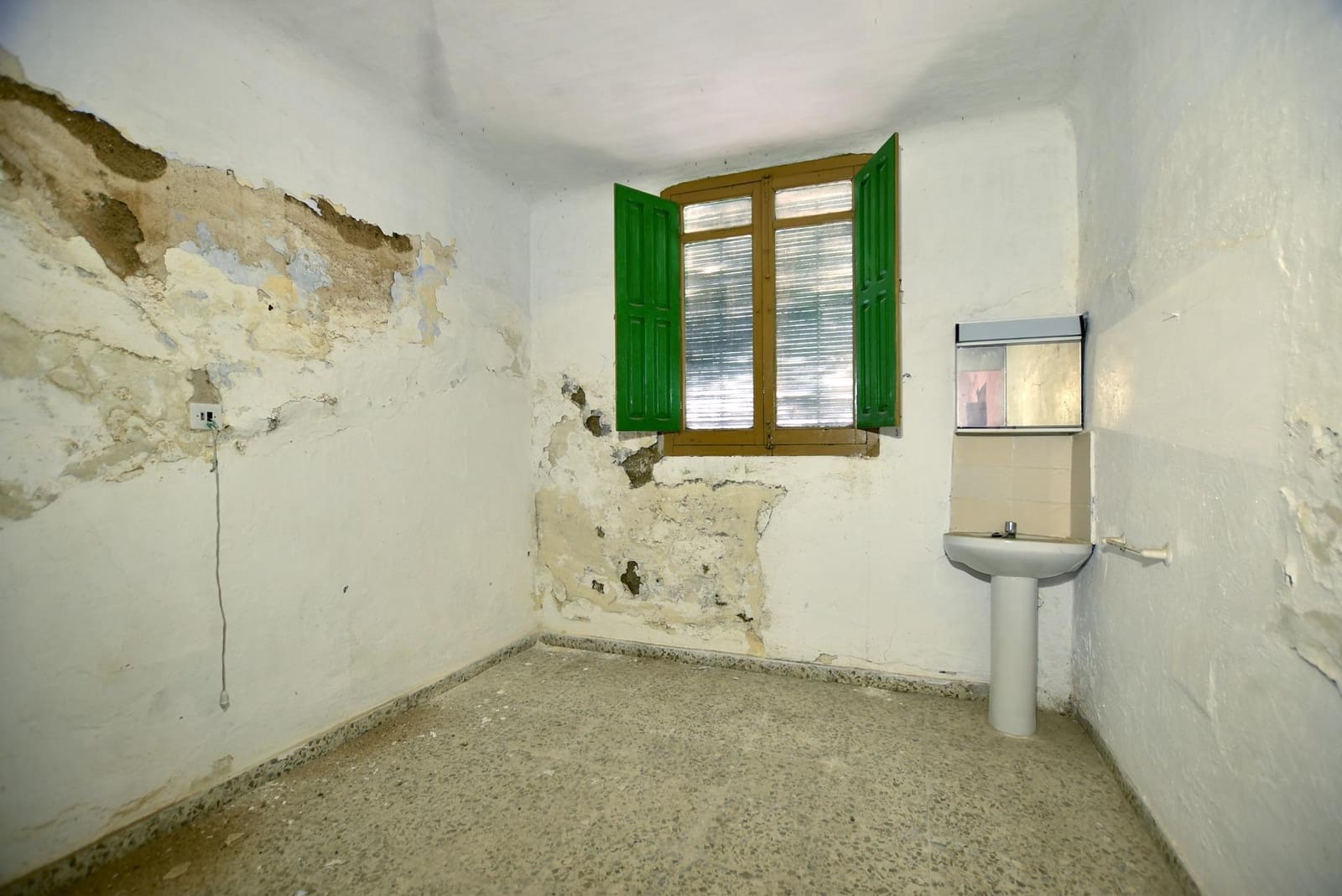 12 sovrum Radhus till salu i Lanjaron - 125 000 € (Ref: 9311101)