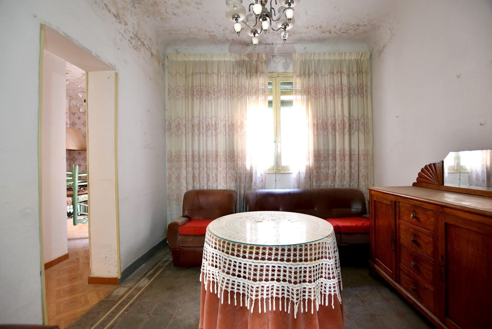 12 sovrum Radhus till salu i Lanjaron - 125 000 € (Ref: 9311101)