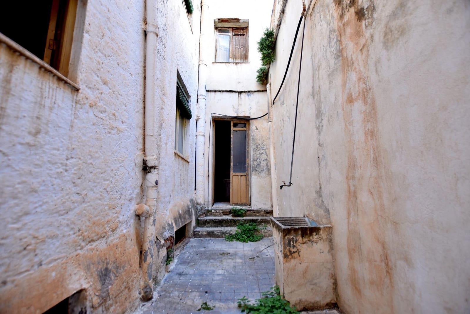 12 sovrum Radhus till salu i Lanjaron - 125 000 € (Ref: 9311101)