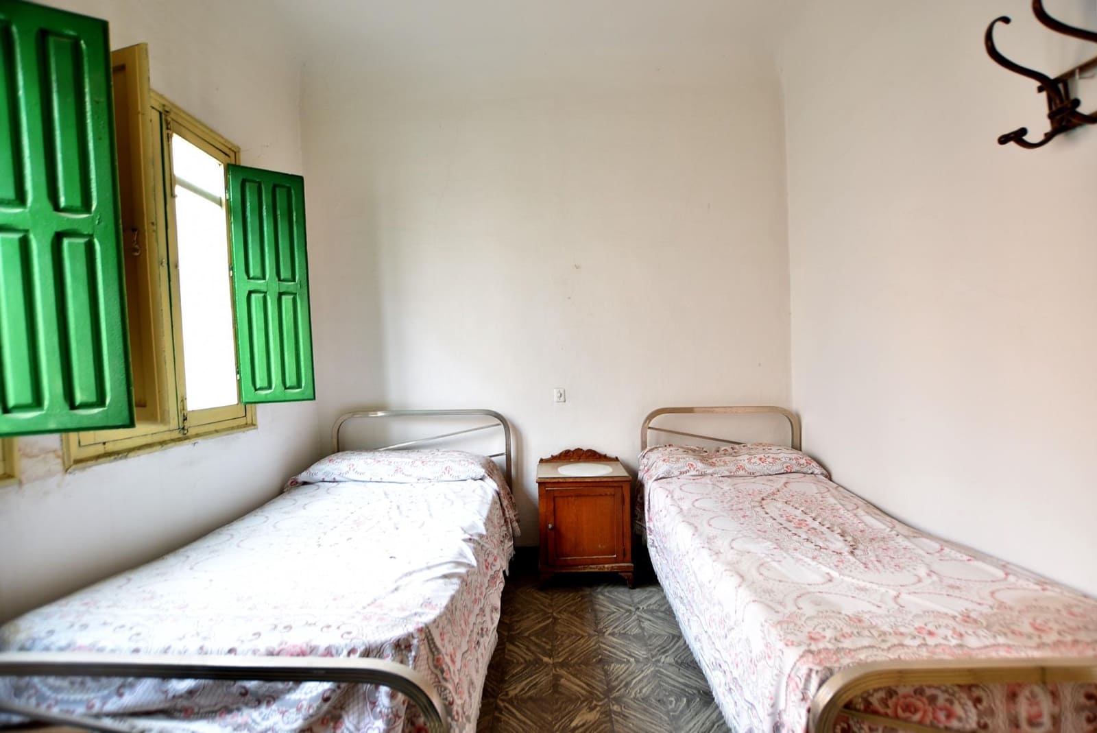 12 sovrum Radhus till salu i Lanjaron - 125 000 € (Ref: 9311101)