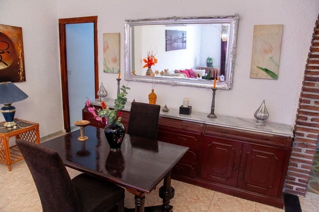 3 sypialnia Mieszkanie na sprzedaż w Baza - 73 900 € (Ref: 9311103)