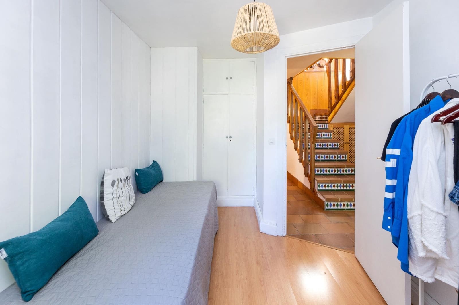 6 soveværelse Finca/Landehus til salg i Guejar Sierra med garage - € 439.000 (Ref: 9311104)