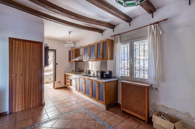 3 slaapkamer Villa te koop in La Zubia met zwembad garage - € 330.000 (Ref: 9311110)